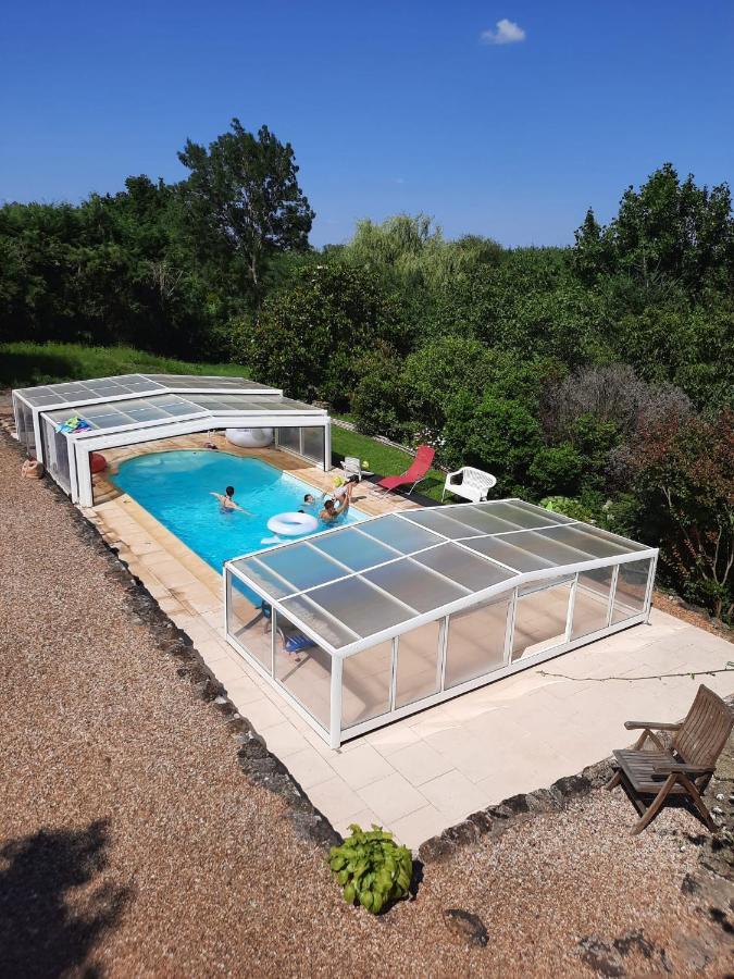 Gite La Pironniere - Piscine, Nature, Au Bord De La Riviere Montreuil-sur-Maine Exteriör bild